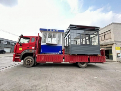 兩臺崗?fù)ぐl(fā)貨浙江