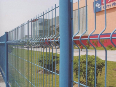 鐵絲網(wǎng)護欄